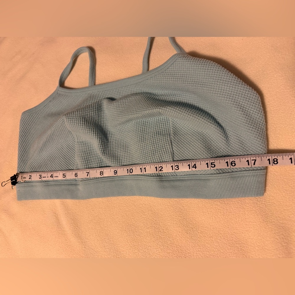 4 Lot Sports Bras Bralettes Tanks 2-3X Old Navy Wild Fable Auden Active Lounge - Picture 8 of 15